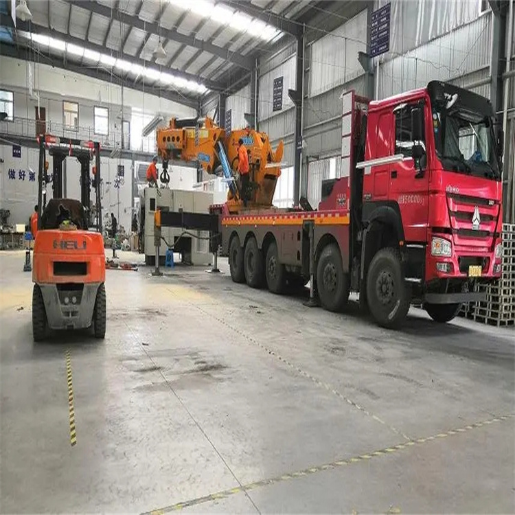 梅江浅谈吊车出租是如何预防零部件腐蚀的