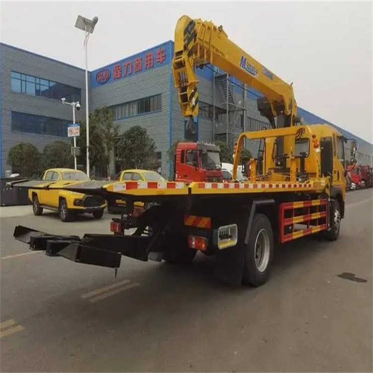 梅江附近小随车吊出租电话，轻松解决搬运烦恼